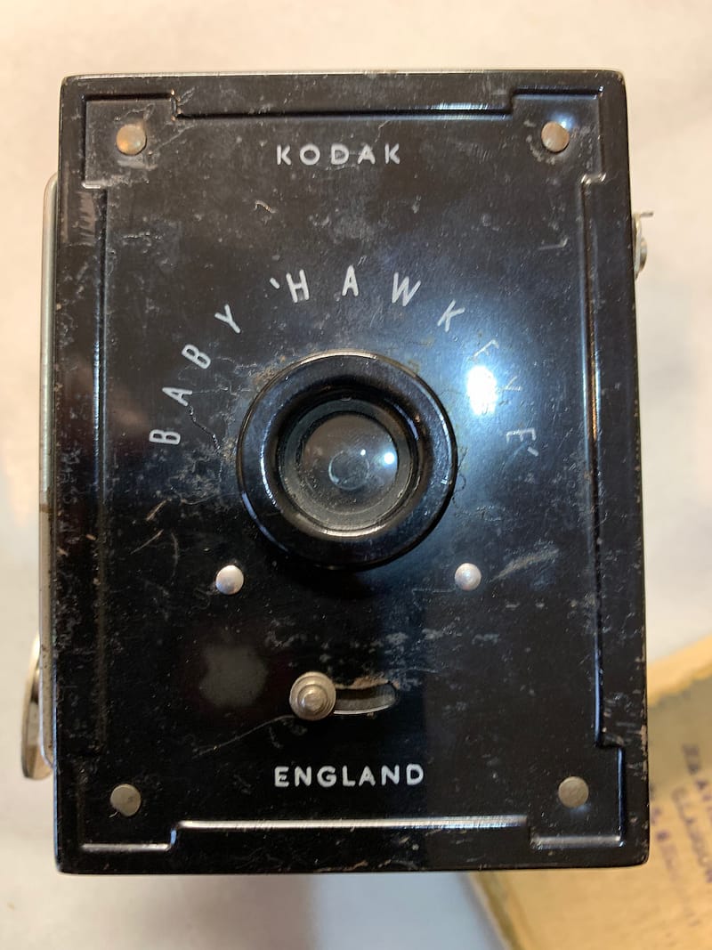 Kodak Baby Hawkeye (Hawkeye Ace) Made in 1936 127 film camera with working shutter 5