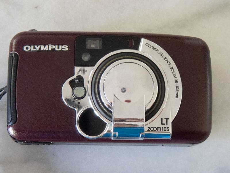 My New Olympus LT Zoom 105 - What's in the Box? 3